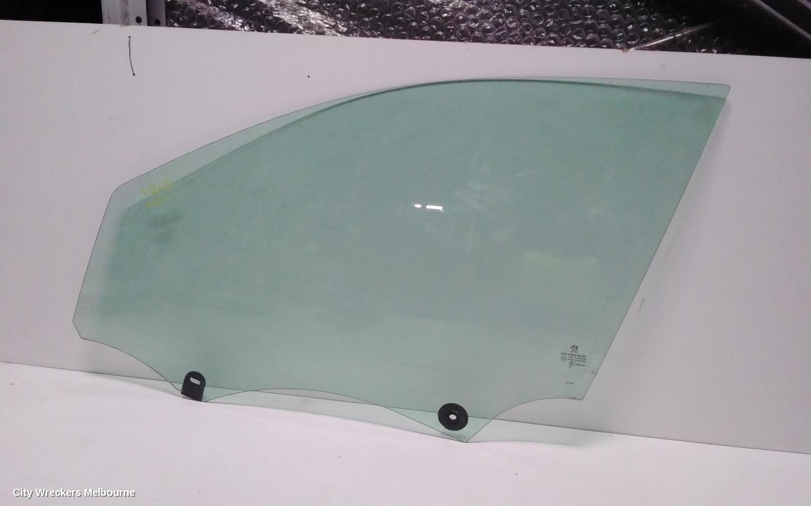 PEUGEOT 308 LEFT FRONT DOOR WINDOW, T9, 10/2014 - 05/2021 - Image 1