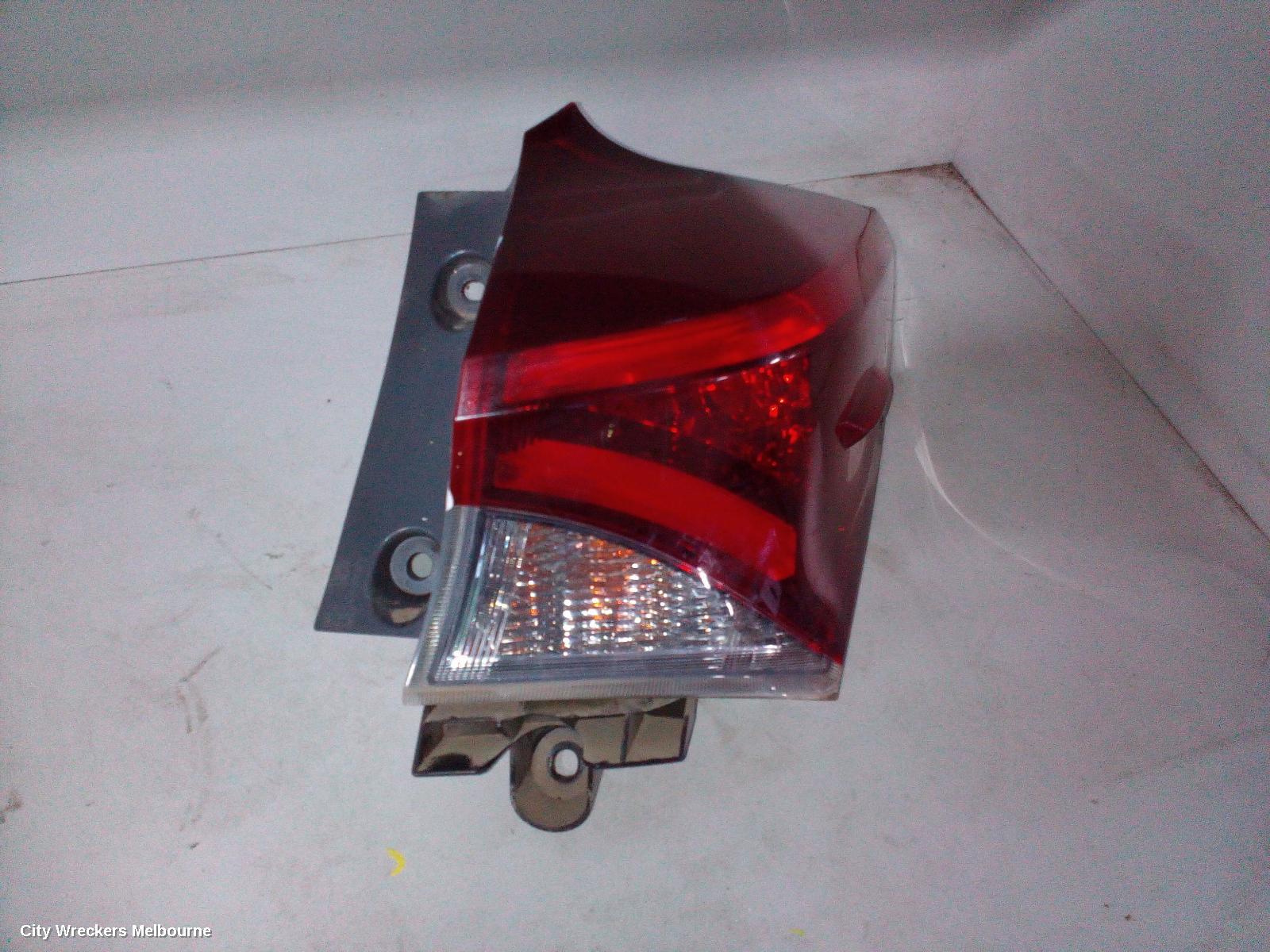 TOYOTA COROLLA RIGHT TAILLIGHT, ZRE182R, HATCH, 03/2015 - 06/2018 - Image 2