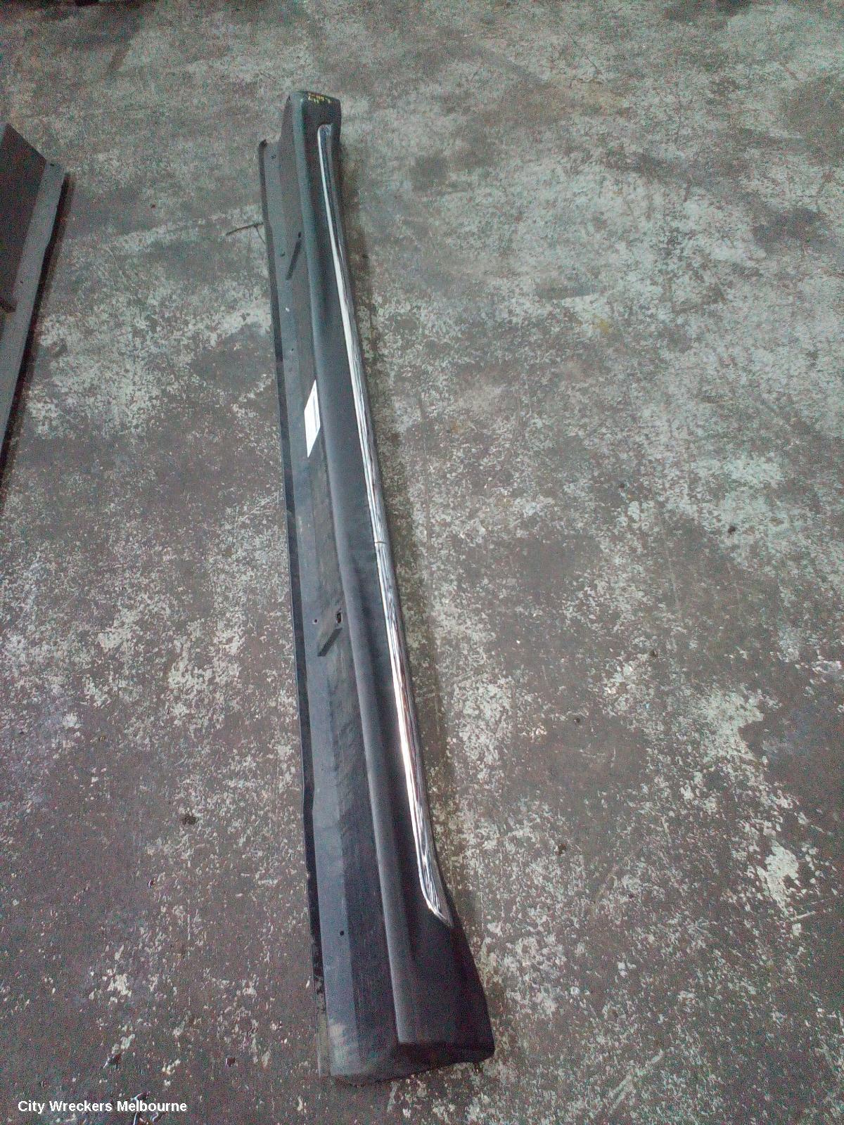 MITSUBISHI OUTLANDER SIDE STEP/SKIRT, ZH, LH SIDE, 09/2009 - 10/2012 - Image 2
