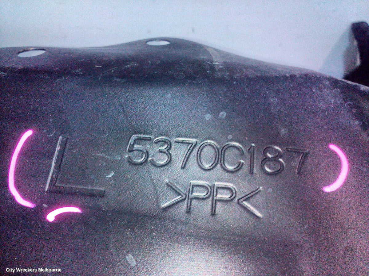 MITSUBISHI OUTLANDER LEFT GUARD LINER, FRONT, ZM, 08/2021 ONWARDS - Image 3