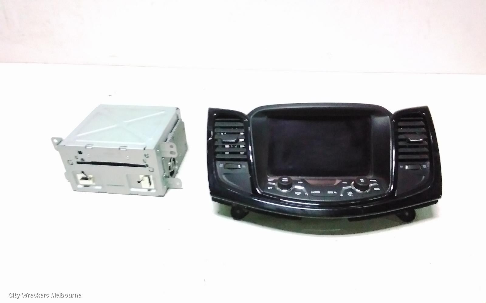 HOLDEN COMMODORE RADIO/CD/DVD/SAT/TV, DISPLAY SCREEN, 8IN SAT NAV TYPE, VF, 05/2013 - 12/2017 - Image 2