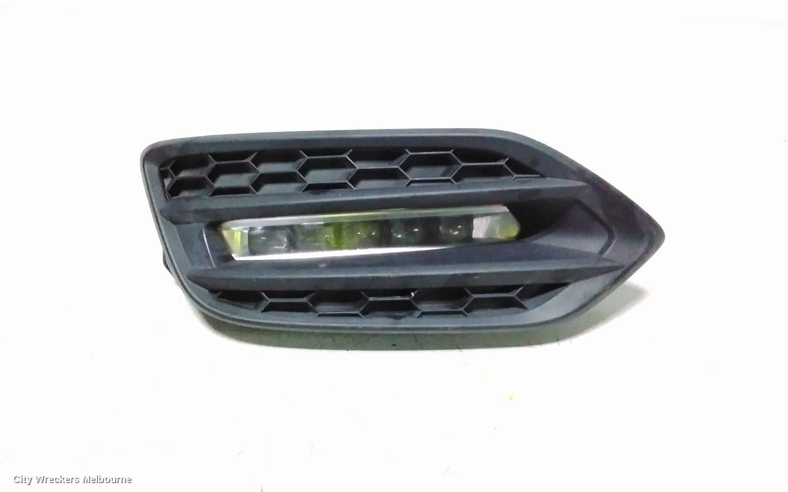 HONDA HRV LEFT INDICATOR/FOG/SIDE, BUMPER FOGLAMP, RU5, LED TYPE, 07/2018 - 10/2021 - Image 1