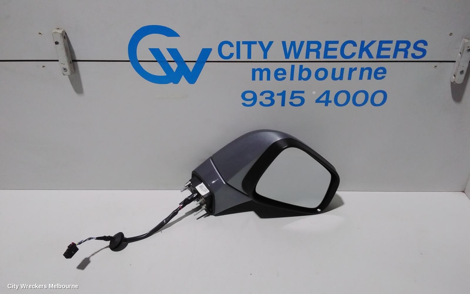 HOLDEN TRAX RIGHT DOOR MIRROR, TJ SERIES, NON INDICATOR TYPE, 10/2016 - 12/2020 - Image 1