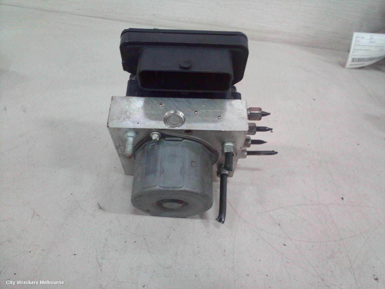 MAZDA BT50 ABS PUMP/MODULATOR, UR, P/N EB3C2C405AG, 09/2015 - 06/2020 - Image 2