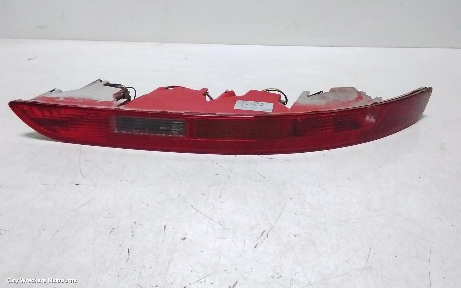 AUDI Q5 RIGHT TAILLIGHT, IN BUMPER, 8R, 12/2008 - 01/2017 - Image 2