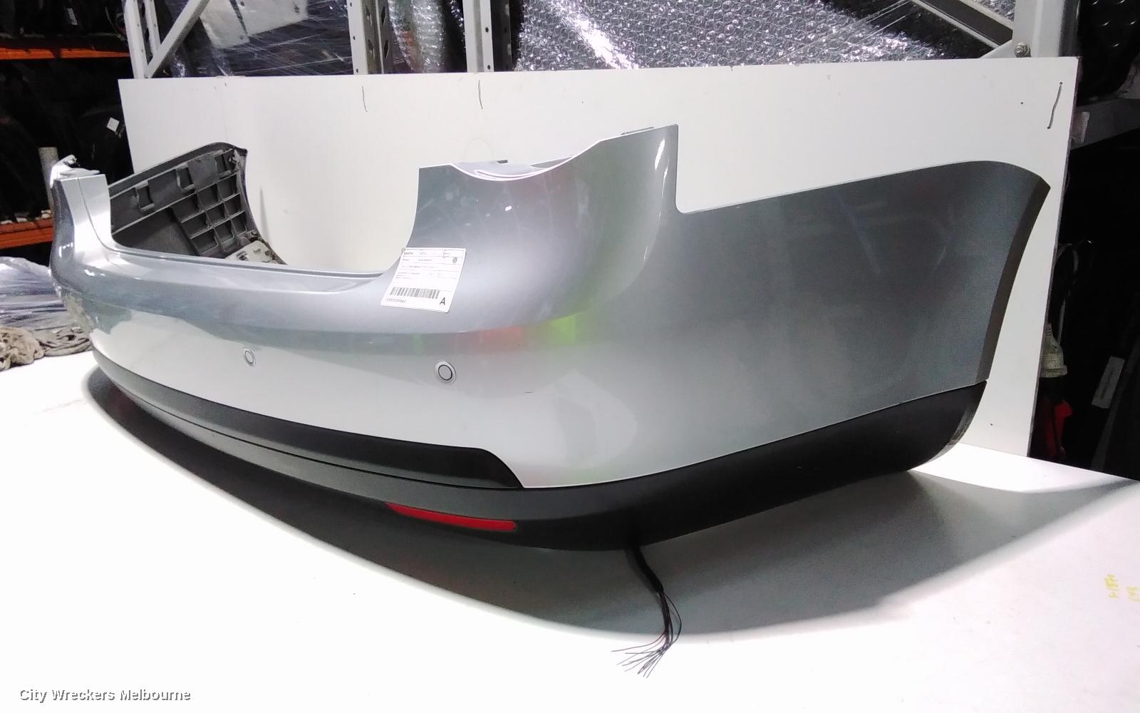 VOLKSWAGEN JETTA REAR BUMPER, 1KM, W/ PARK SENSOR TYPE, 02/2006 - 07/2011 - Image 2