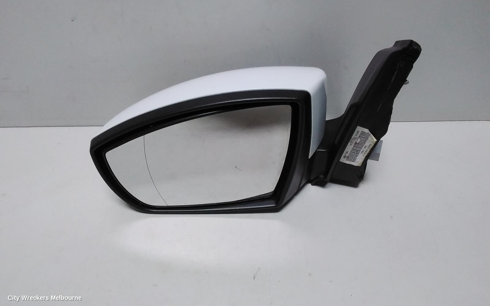 FORD KUGA LEFT DOOR MIRROR, TF, W/ PUDDLE LAMP TYPE, 11/2012 - 09/2016 - Image 2