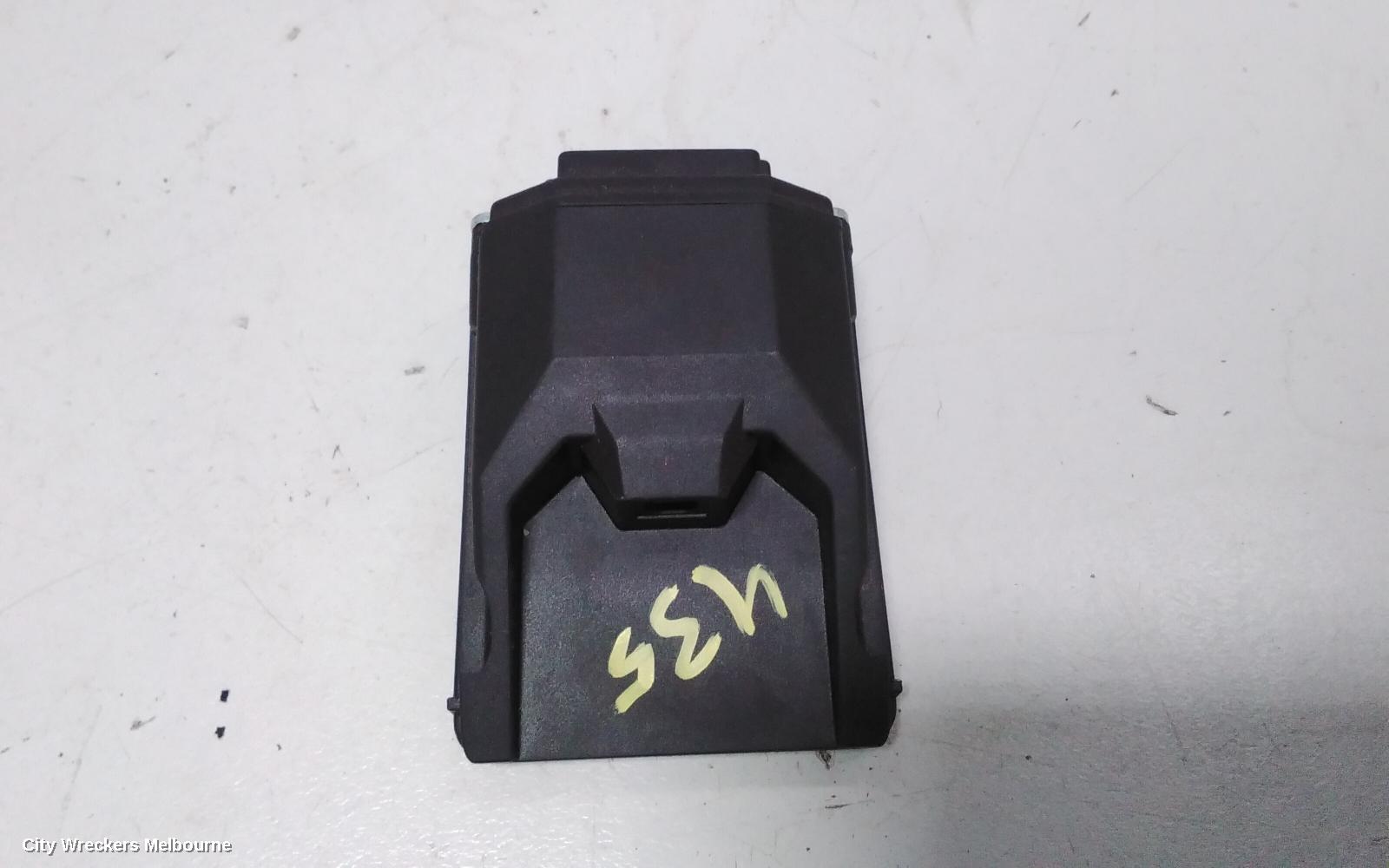 JEEP CHEROKEE REVERSE CAMERA, KL, 06/2014 - 11/2022 - Image 1