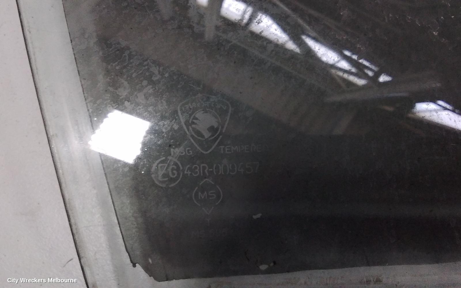 PROTON GEN 2 RIGHT FRONT DOOR WINDOW, 10/2004 - 01/2014 - Image 2