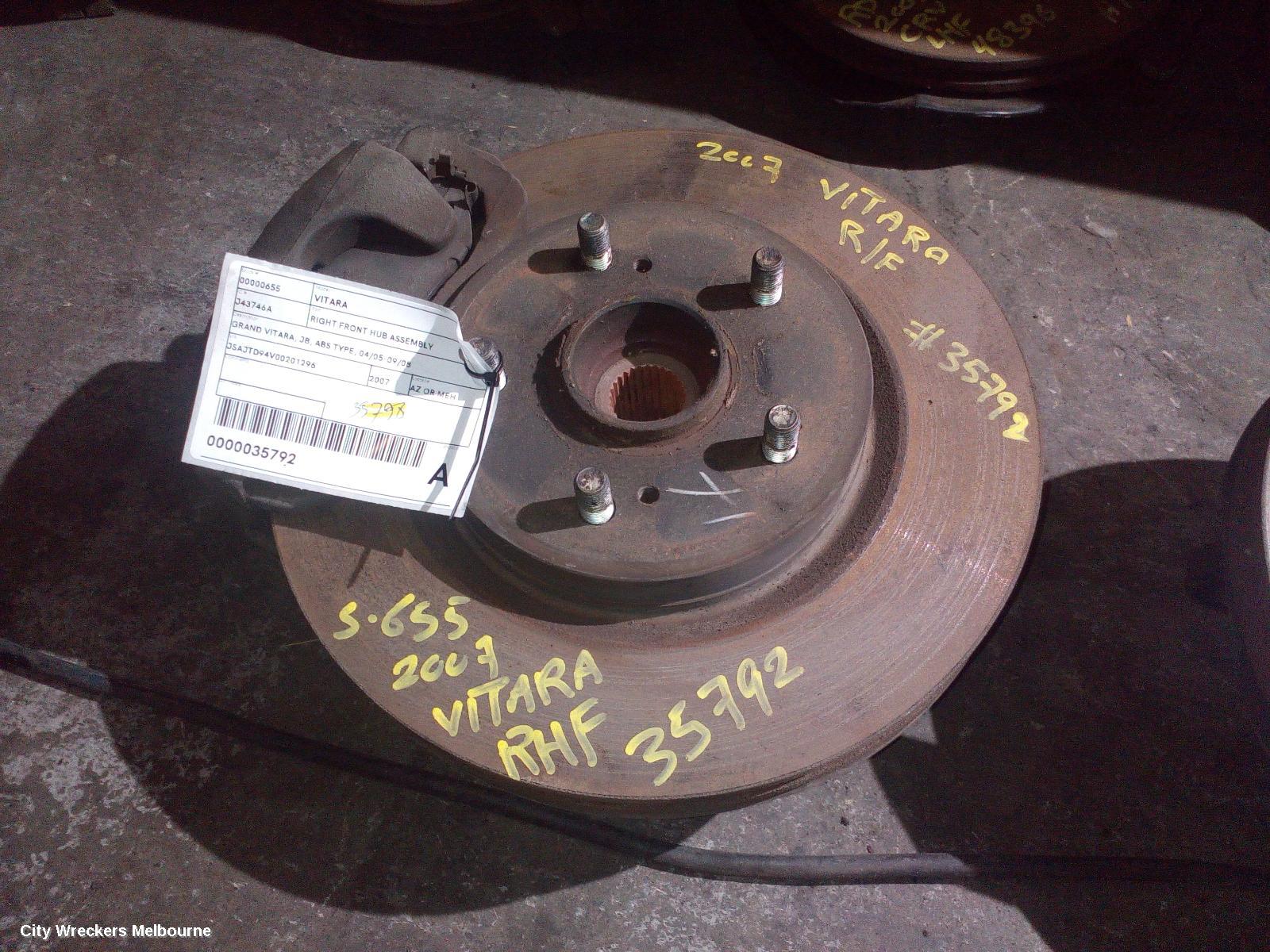 SUZUKI VITARA RIGHT FRONT HUB ASSEMBLY, GRAND VITARA, JB, ABS TYPE, 04/2005 - 09/2008 - Image 1