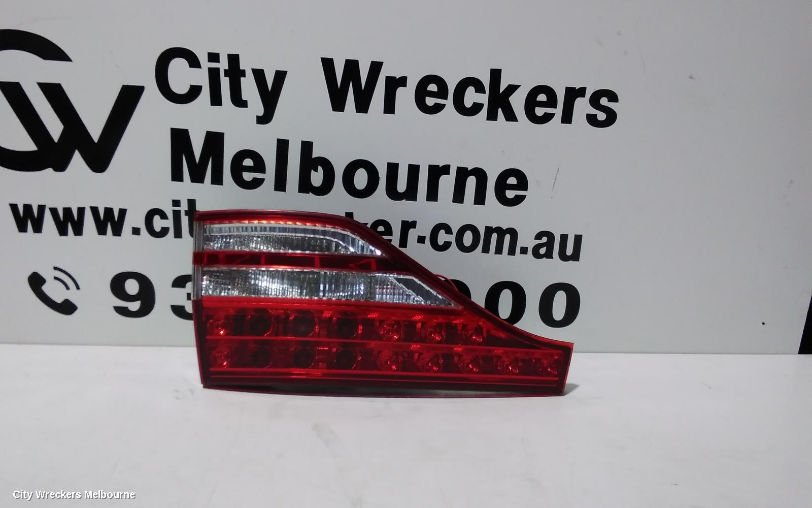 TOYOTA TARAGO REAR GARNISH, TAILGATE LAMP (RH SIDE), ACR50R, 03/2006 - 12/2008 - Image 3