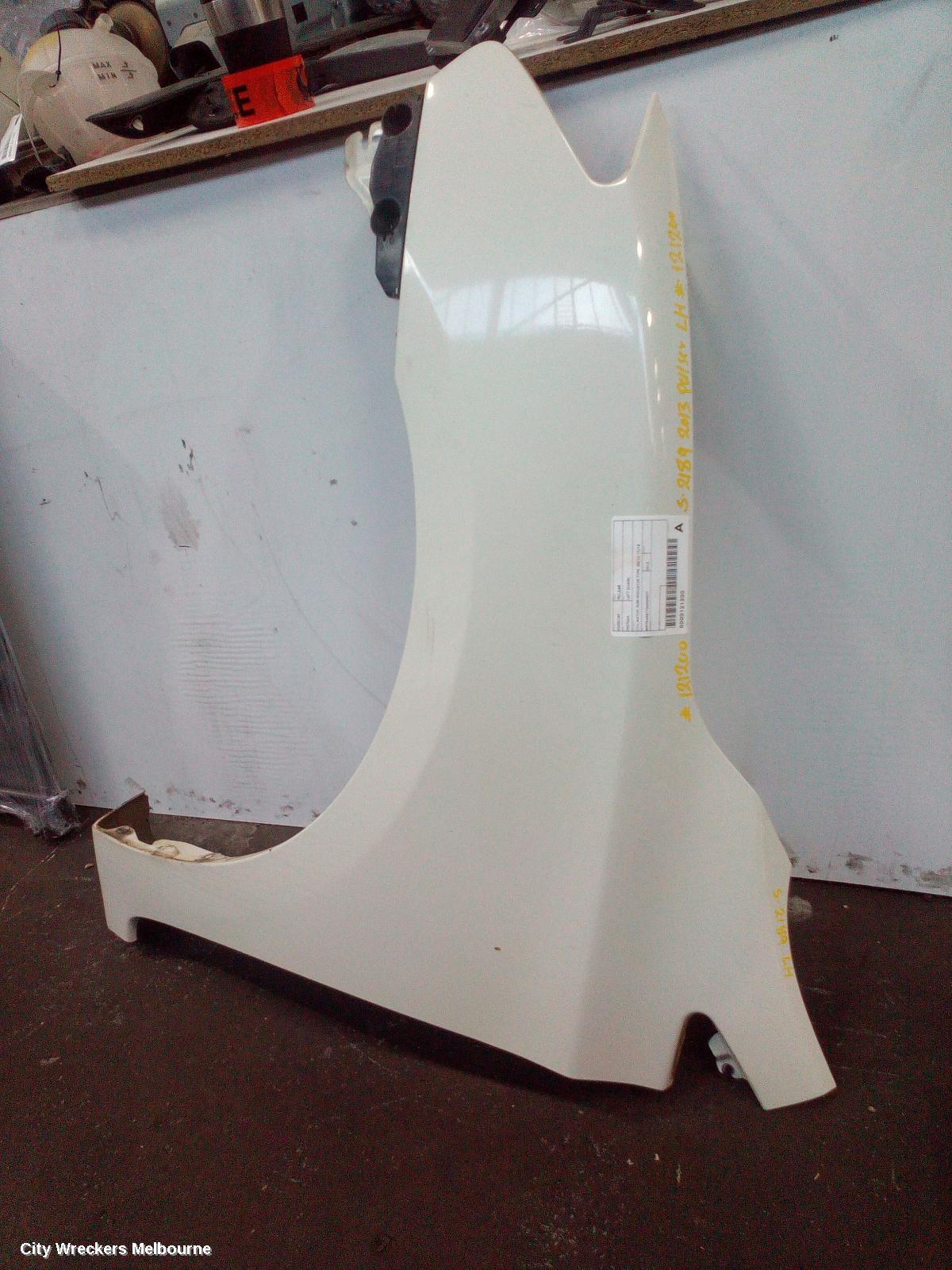 NISSAN PULSAR LEFT GUARD, B17, SEDAN, 12/2012 - 12/2017 - Image 2