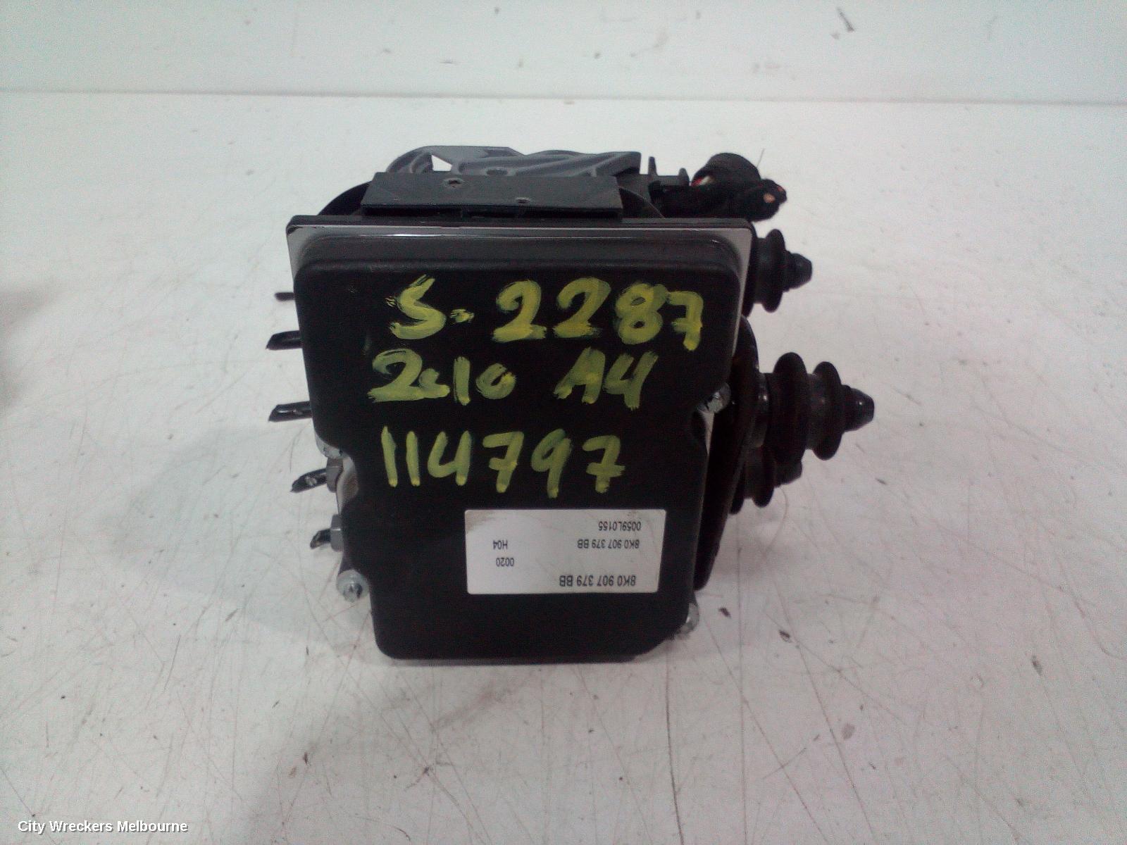 AUDI A4 ABS PUMP/MODULATOR, B8 8K, P/N 8K0614517DQ, 02/2008 - 01/2016 - Image 1