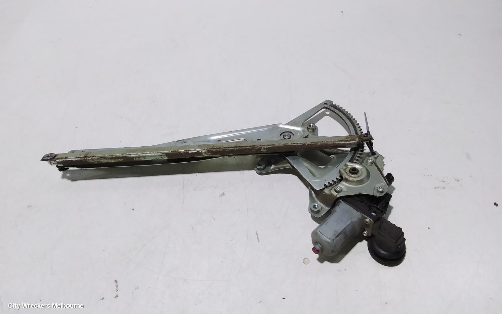 TOYOTA YARIS LEFT FRONT WINDOW REG/MOTOR, NCP9#, 3DR/5DR HATCH, 10/2005 - 07/2011 - Image 3