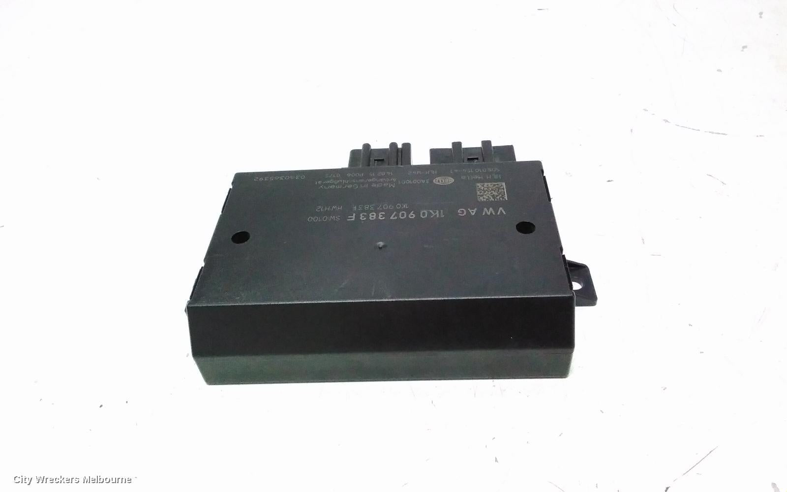 VOLKSWAGEN AMAROK, 2H, 02/2011 - 09/2022, 1K0 907 383 F TOW BAR CONTROL MODULE : 114843 - Image 1