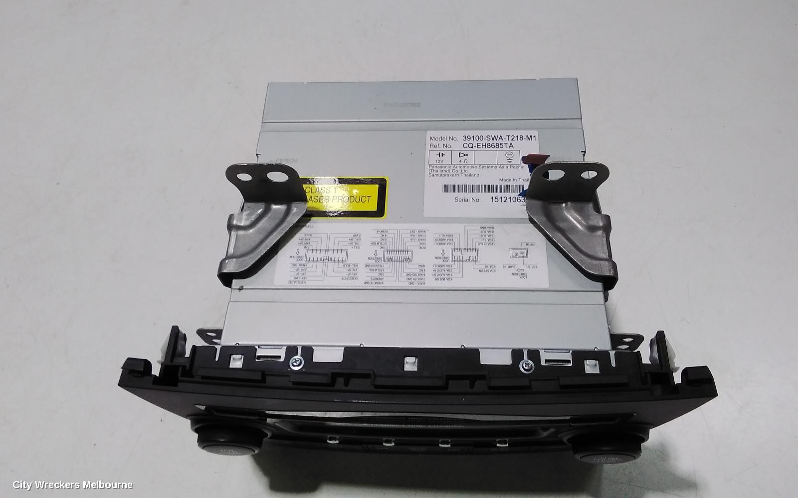 HONDA CRV RADIO/CD/DVD/SAT/TV, CD STACKER - 6 DISC IN DASH, RE, 03/2007 - 10/2012 - Image 3