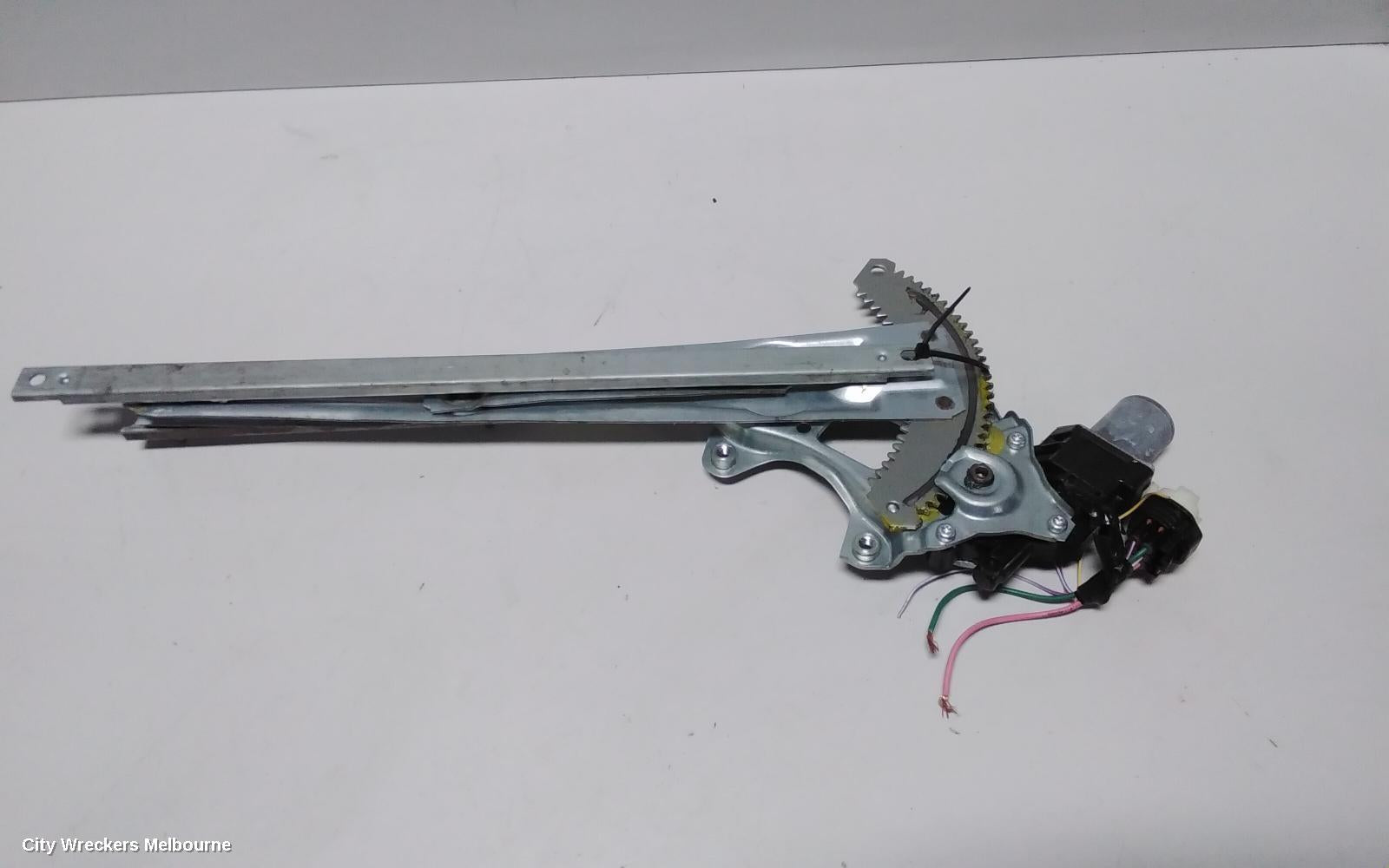 MITSUBISHI ECLIPSE CROSS RIGHT FRONT WINDOW REG/MOTOR, YA-YB, DOOR REG ASSY (REG AND MOTOR), 11/2017 ONWARDS - Image 2