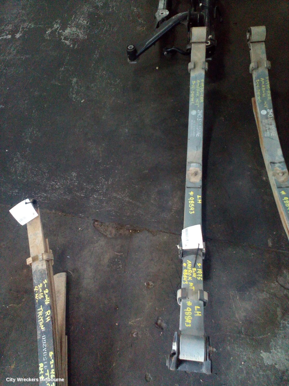 VOLKSWAGEN AMAROK REAR LEAF SPRING, 2H, LH SIDE, 12/2010 ONWARDS - Image 2
