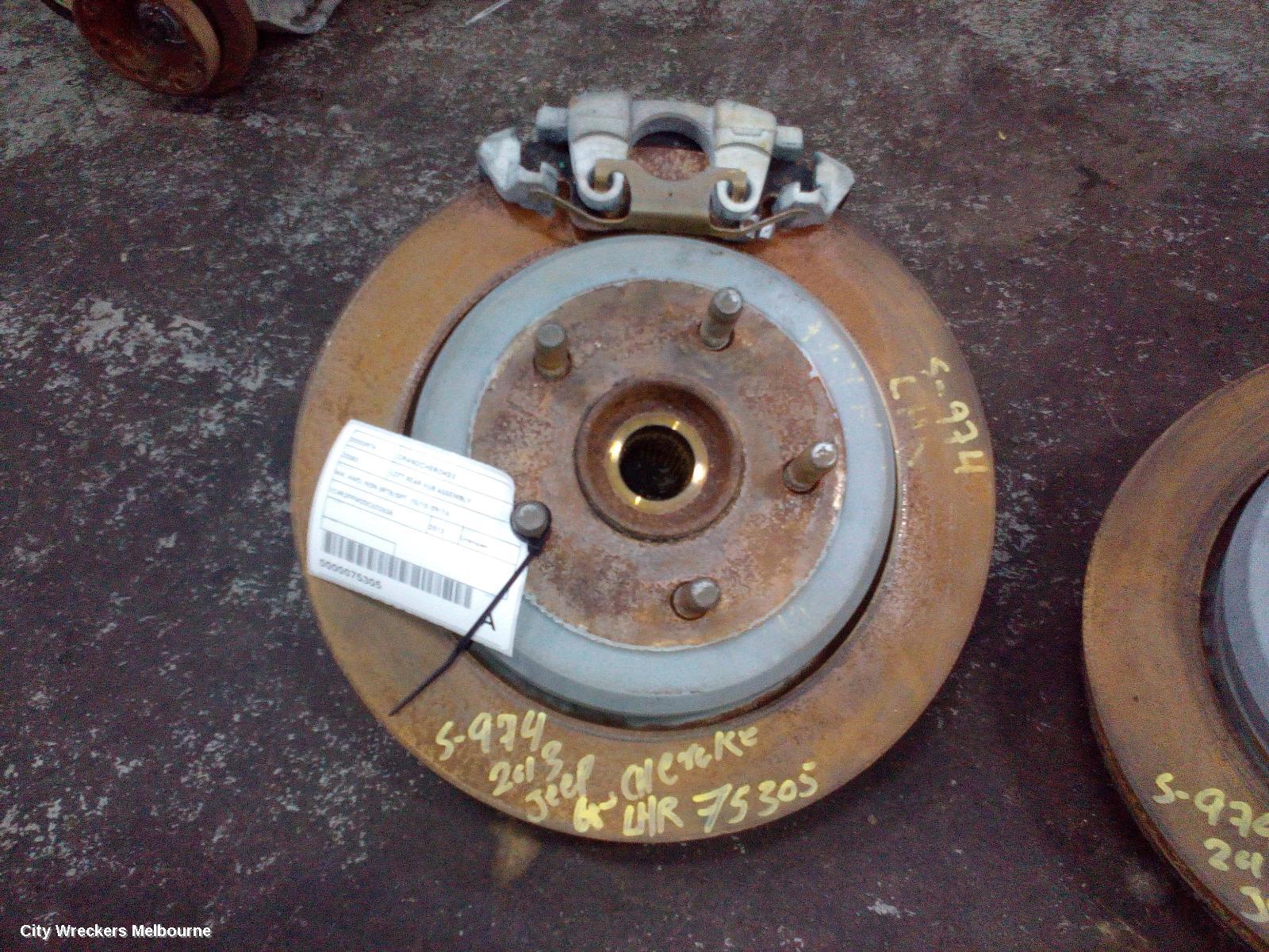 JEEP GRANDCHEROKEE LEFT REAR HUB ASSEMBLY, WK, 4WD, NON SRT8/SRT, 10/2010 - 09/2016 - Image 1