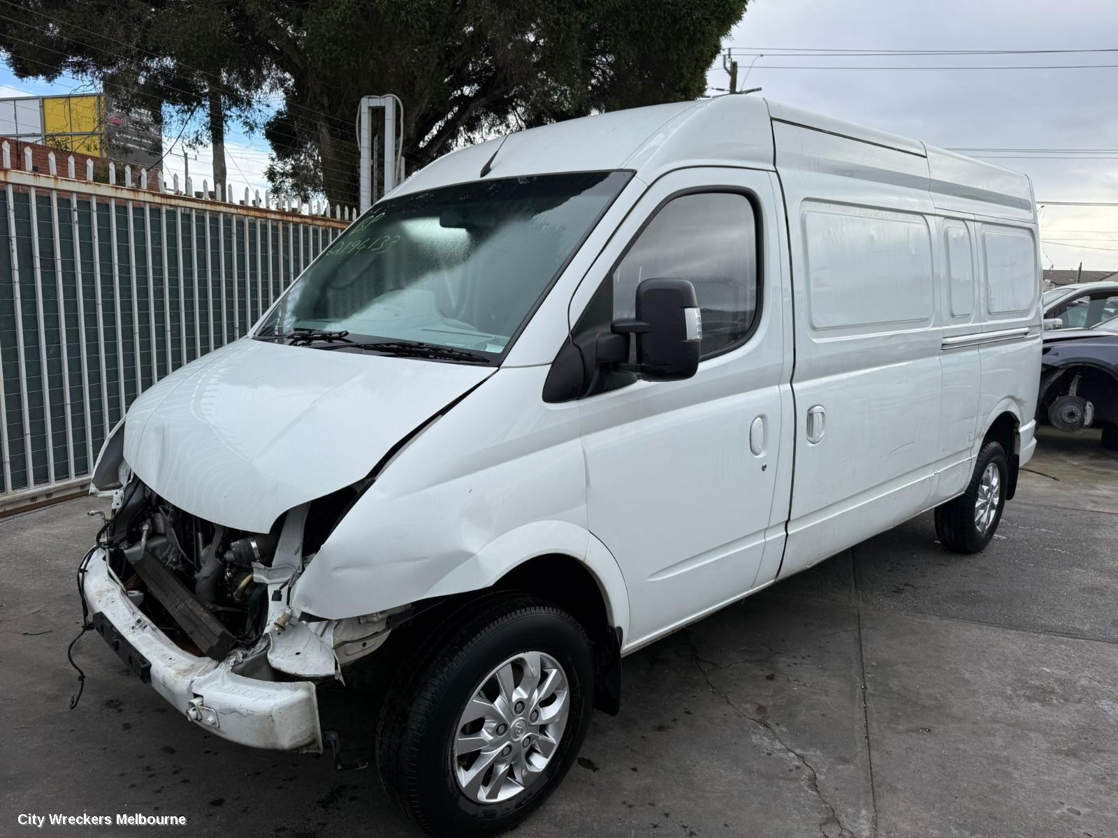 LDV V80 RIGHT TAILLIGHT, IN BODY, HALOGEN TYPE, VAN, 01/2013 - 12/2023 - Image 3
