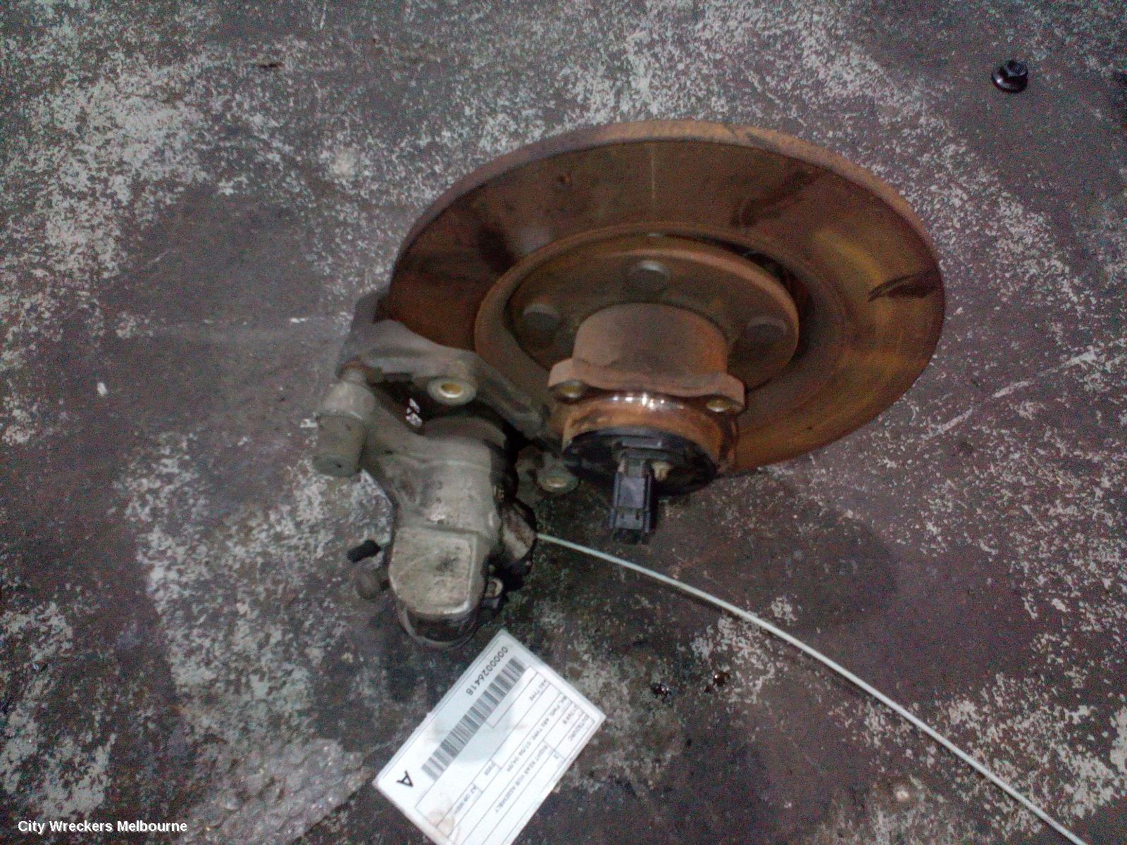 MAZDA 3 RIGHT REAR HUB ASSEMBLY, BK, FWD, ABS TYPE, 07/2006 - 04/2009 - Image 2