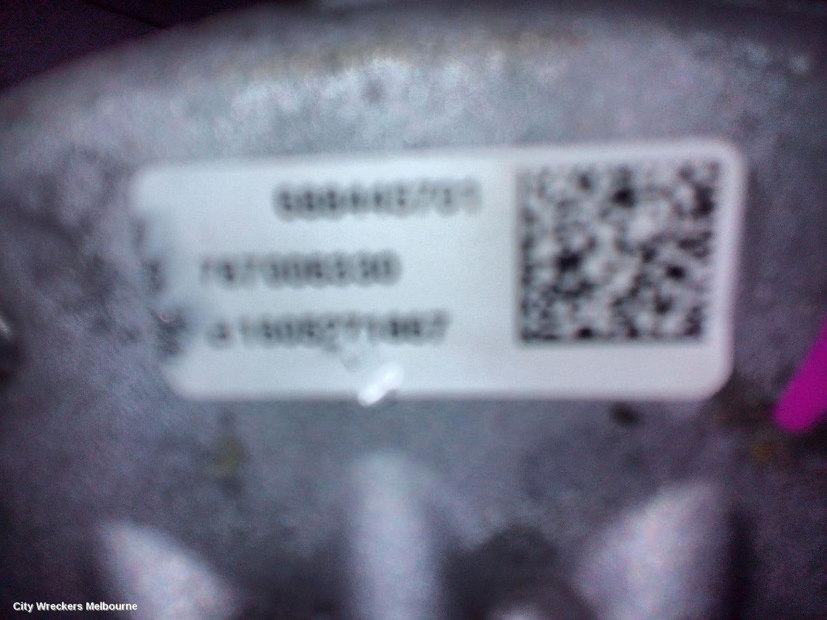 157733 - Image 2