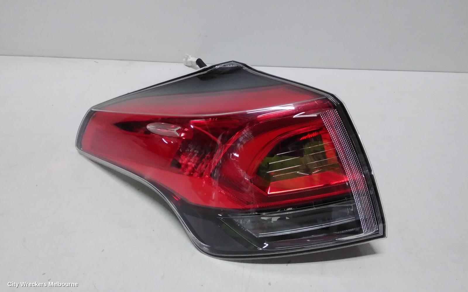 TOYOTA RAV4 LEFT TAILLIGHT, IN BODY, XA40, 10/2015 - 11/2018 - Image 2