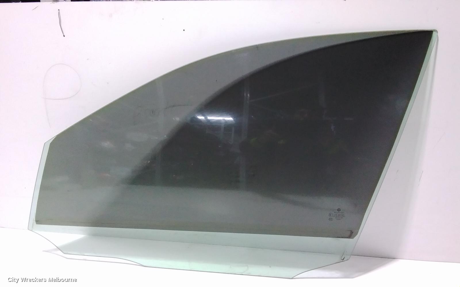 MERCEDES C CLASS LEFT FRONT DOOR WINDOW, W204/S204, 07/2007 - 05/2011 - Image 3