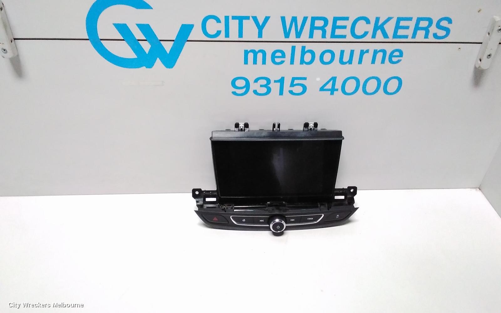 HOLDEN COMMODORE RADIO/CD/DVD/SAT/TV, DISPLAY SCREEN, 8IN SAT NAV TYPE, ZB, 10/2017 - 12/2020 - Image 1