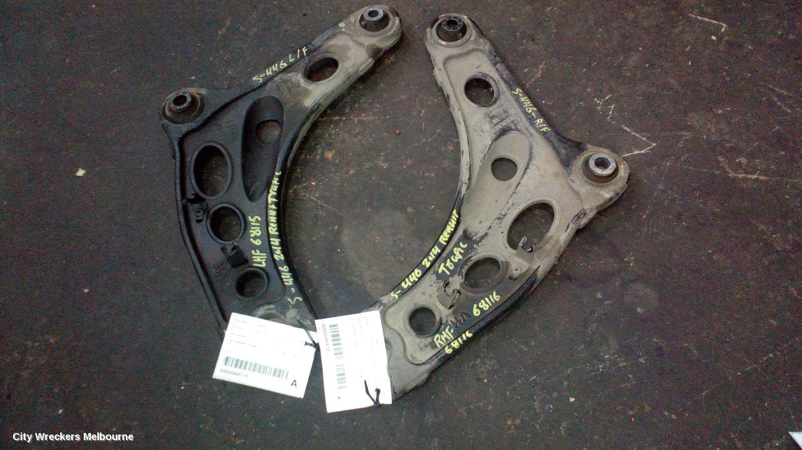 RENAULT TRAFIC RIGHT FRONT LOWER CONTROL ARM, X83, 04/2004 - 12/2014 - Image 2