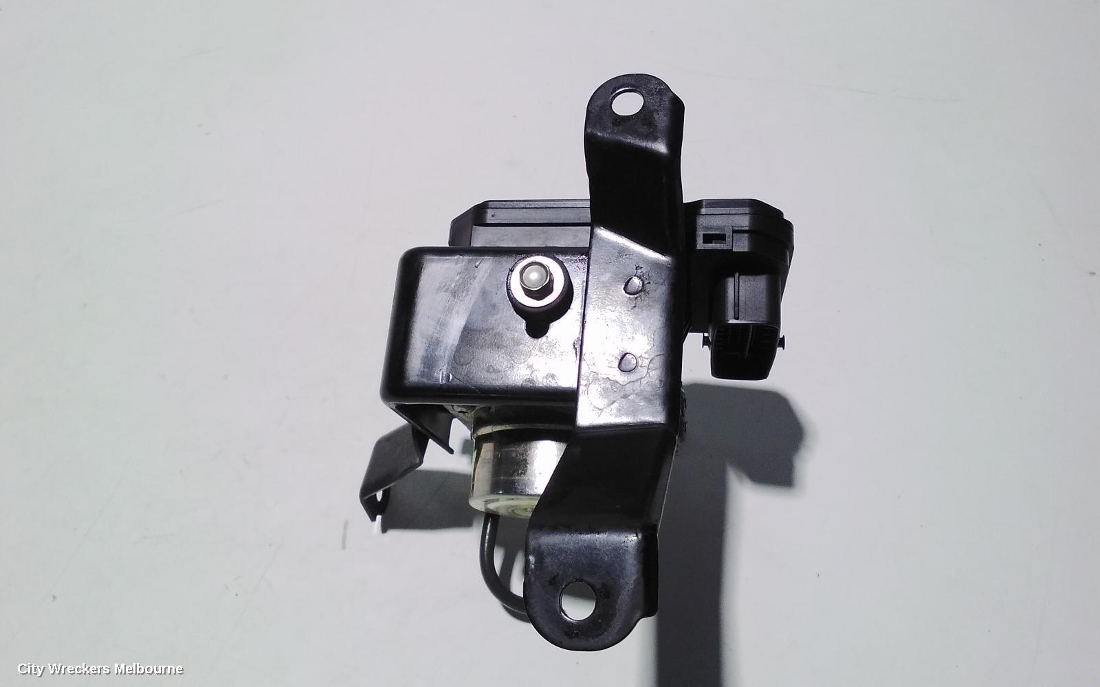 MITSUBISHI TRITON ABS PUMP/MODULATOR, MQ, P/N 4670A975, 04/2015 - 10/2018 - Image 2