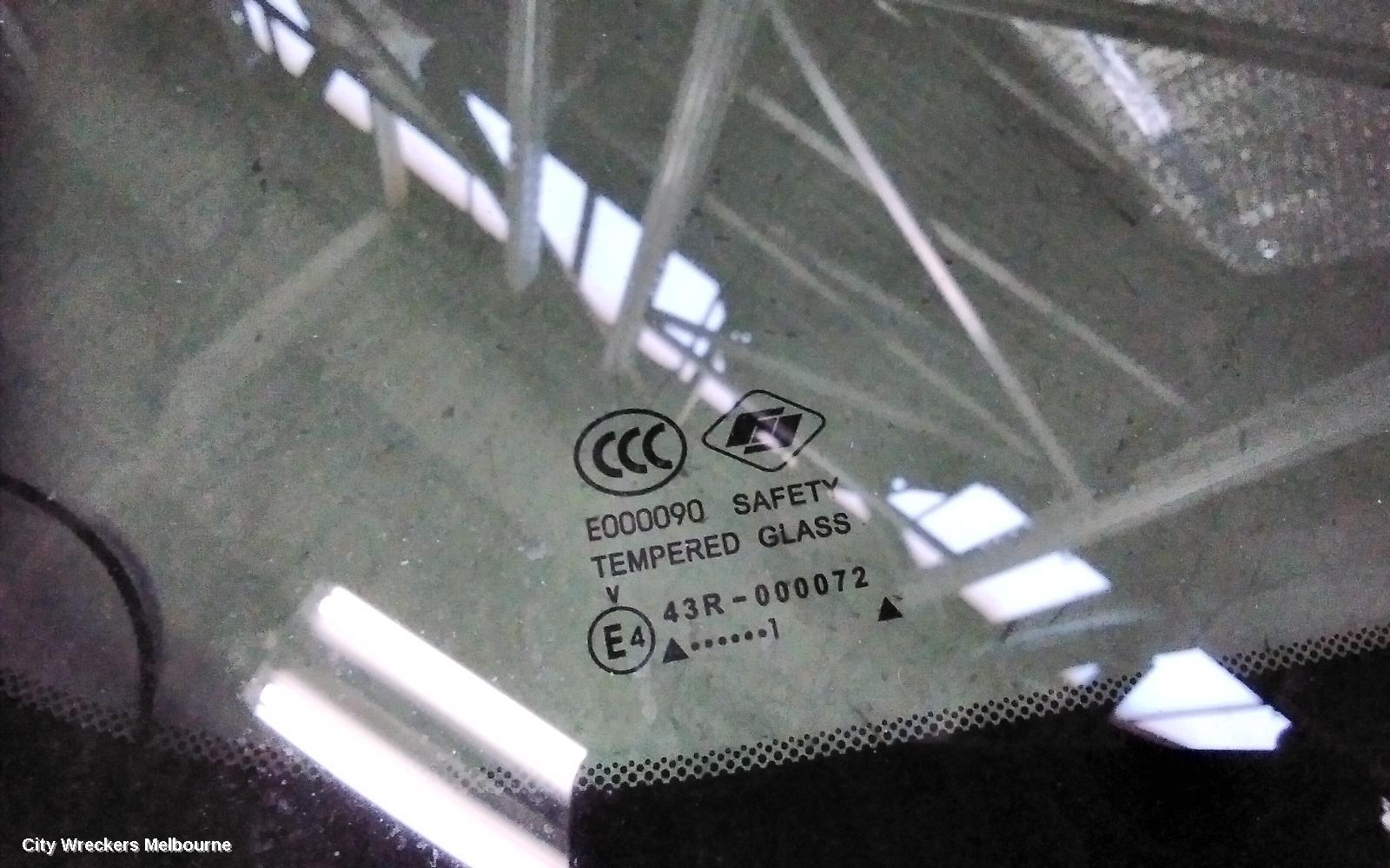 LDV DELIVER 9 REAR/TAILGATE GLASS, BARN DOOR GLASS (LH SIDE), HIGH ROOF TYPE, 07/2020 ONWARDS - Image 3