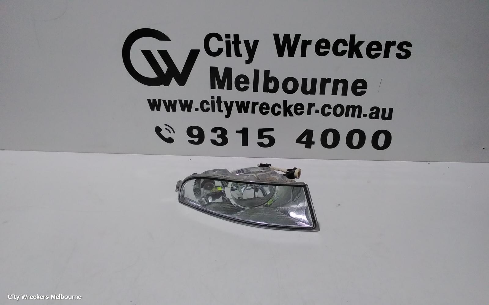 SKODA OCTAVIA RIGHT INDICATOR/FOG/SIDE, BUMPER FOGLAMP, 1Z, RECTANGULAR TYPE, 05/2009 - 10/2013 - Image 1