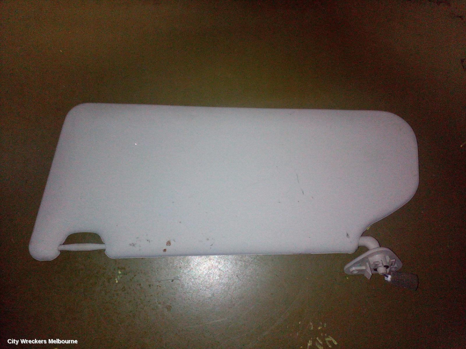 MITSUBISHI OUTLANDER SUNVISOR, ZJ, RH SIDE, 10/2012 - 03/2015 - Image 2
