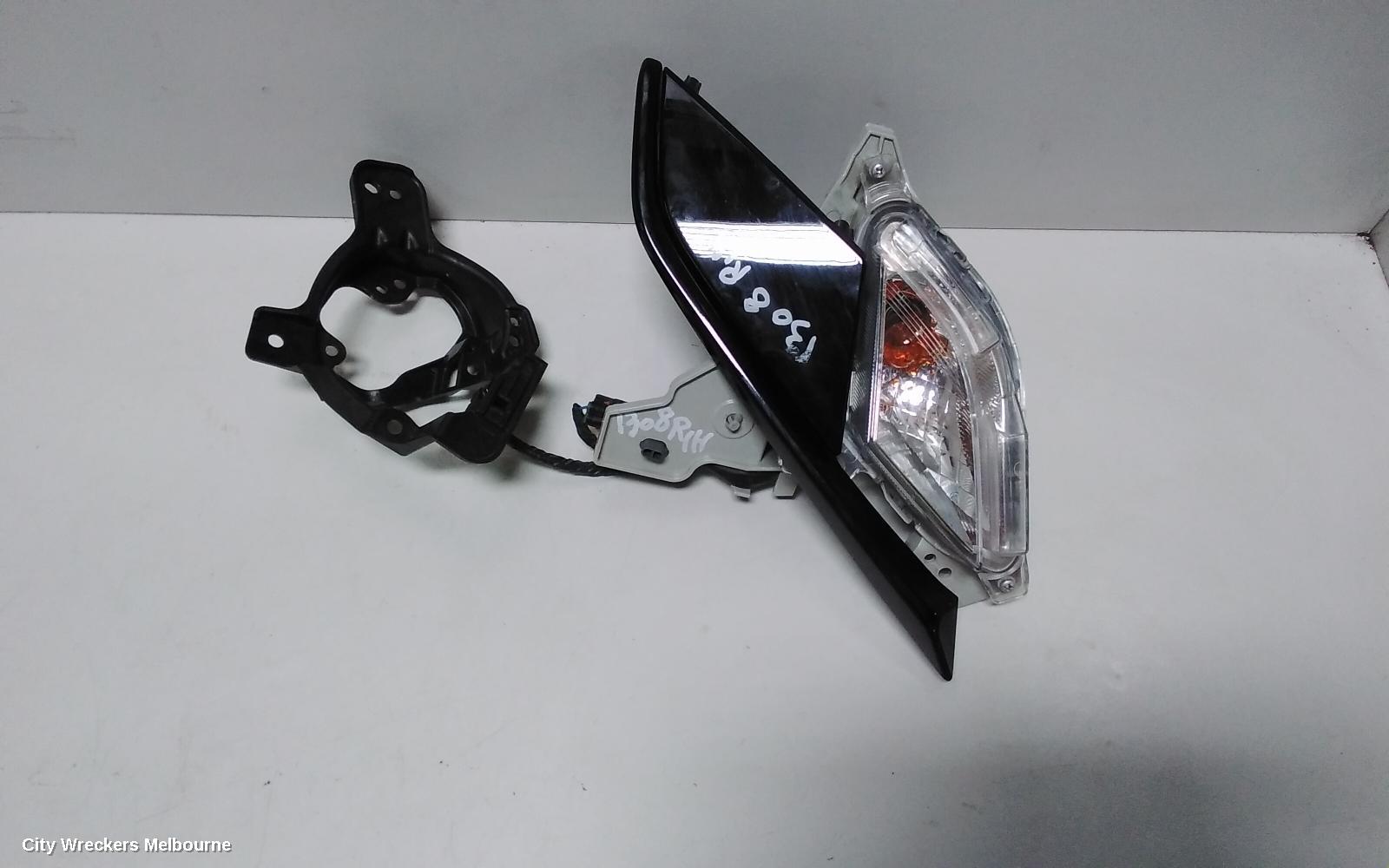MAZDA CX3 RIGHT INDICATOR/FOG/SIDE, BUMPER FLASHER, DK, 03/2015 ONWARDS - Image 1