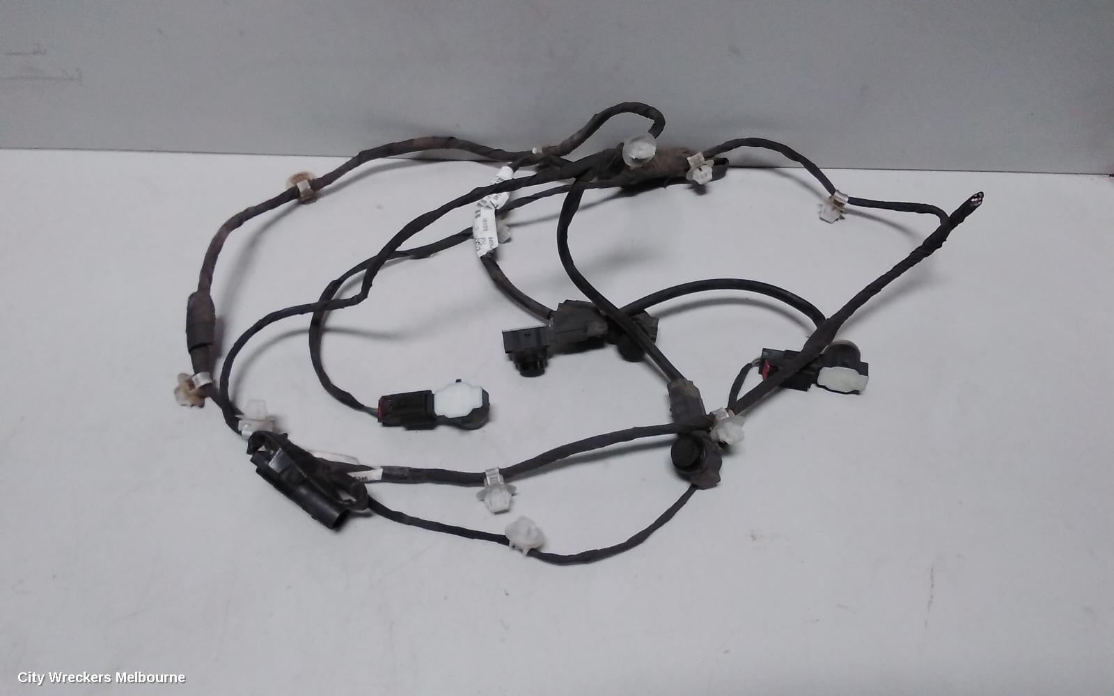 HOLDEN COMMODORE, VF, 05/2013 - 12/2017, CRUSH SENSOR FRONT 5 PICES: 65027 - Image 2