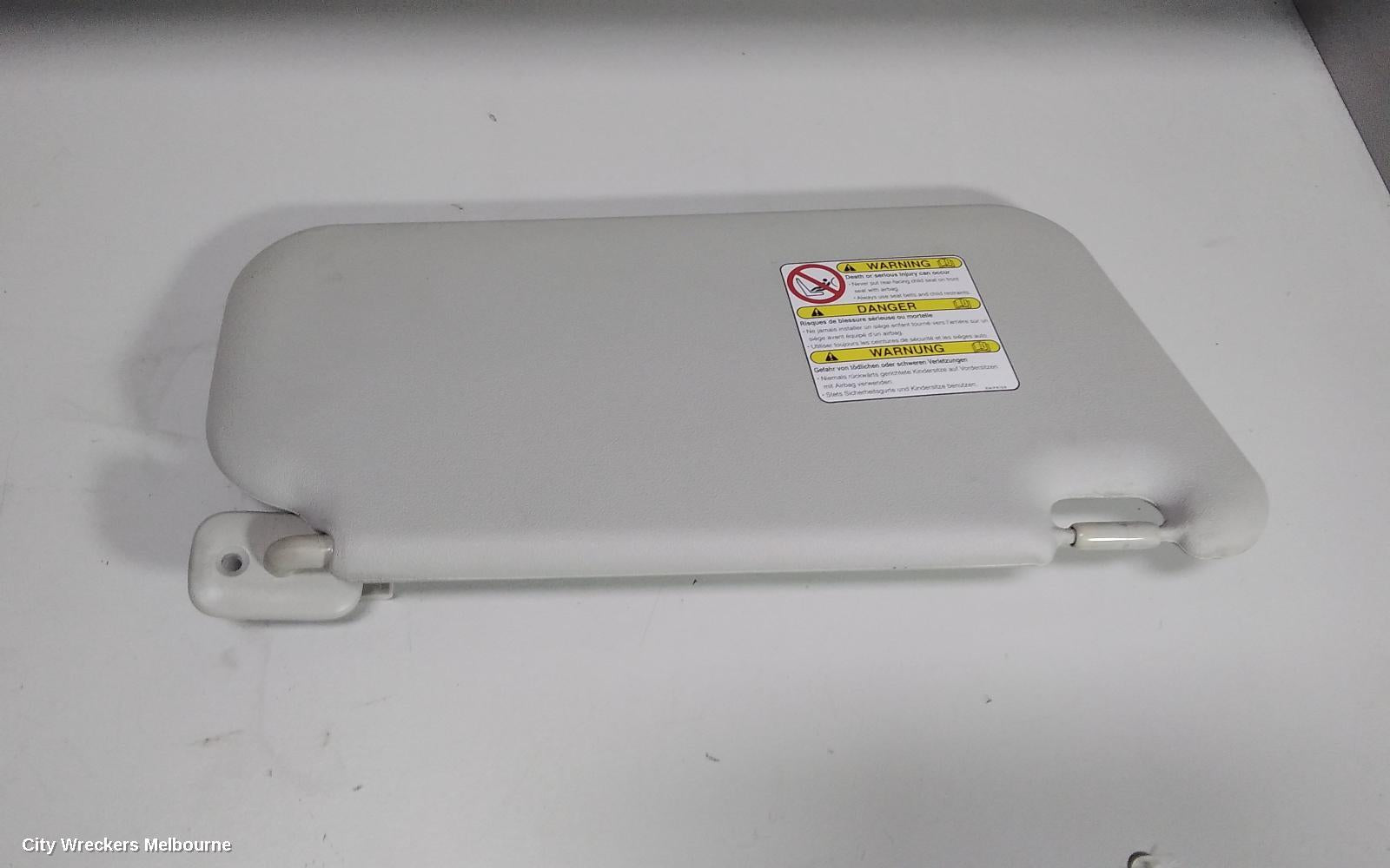 MAZDA 2 SUNVISOR, DE SERIES, RH SIDE, 09/2007 - 09/2014 - Image 2
