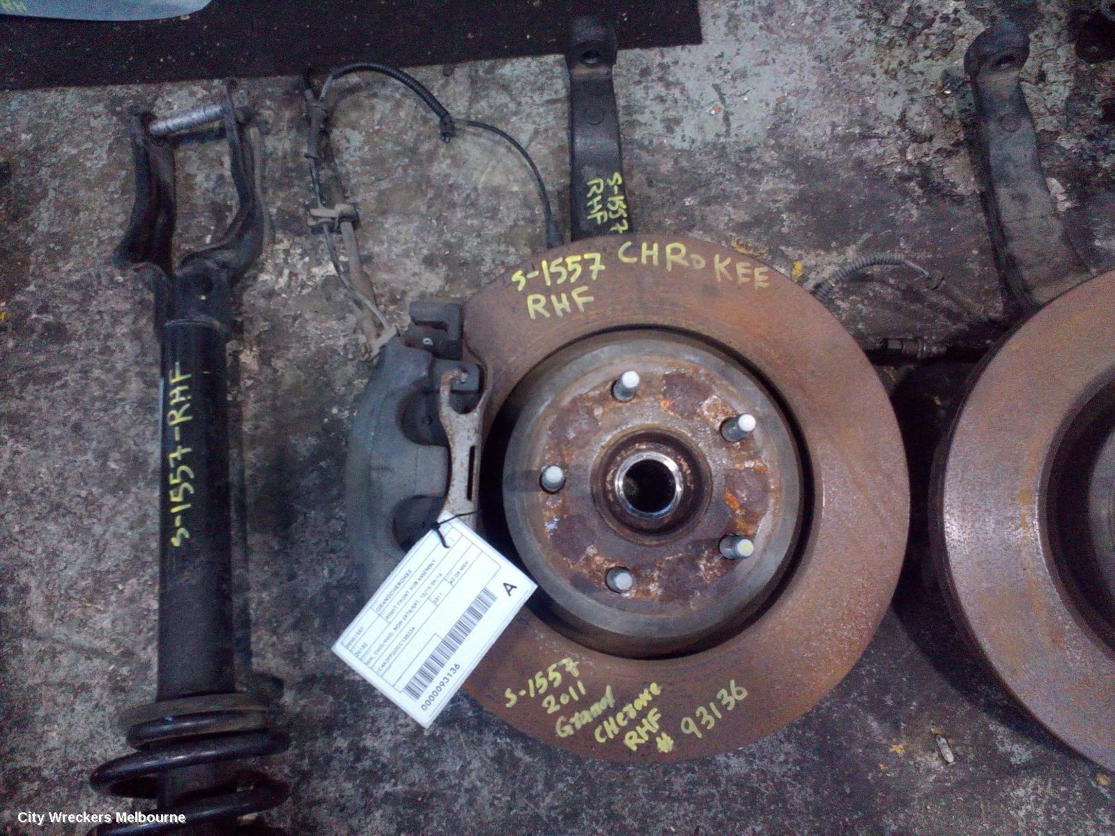JEEP GRANDCHEROKEE RIGHT FRONT HUB ASSEMBLY, WK, 2WD/4WD, NON SRT8/SRT, 10/2010 - 09/2016 - Image 1