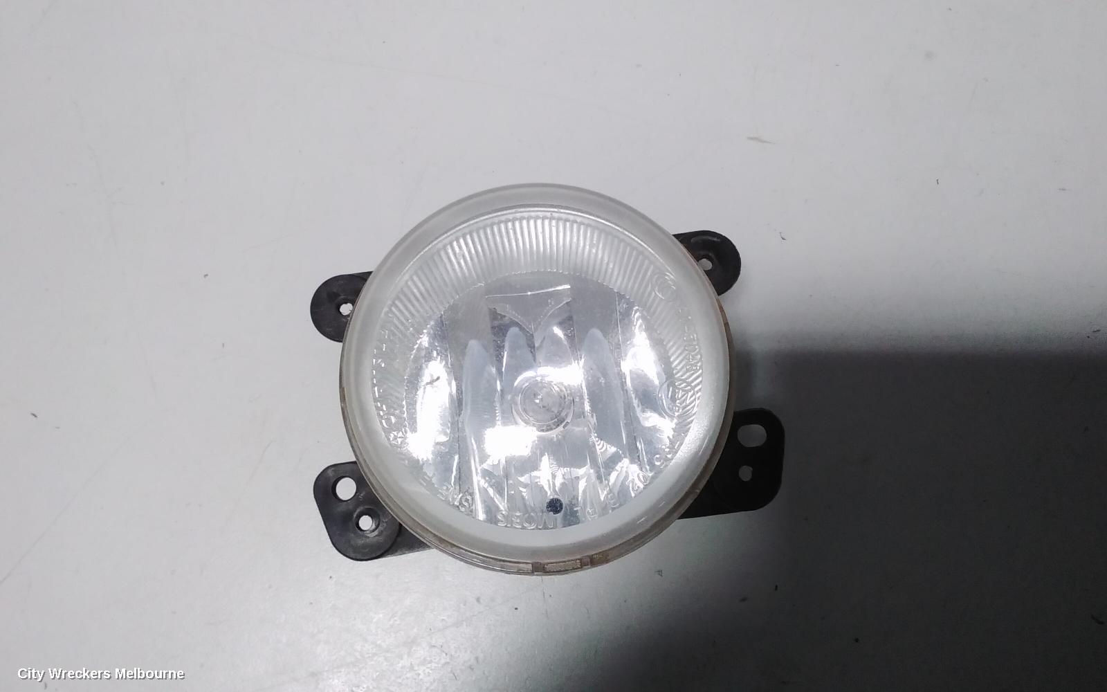 DODGE JOURNEY RIGHT INDICATOR/FOG/SIDE, BUMPER FOGLAMP, JC, 09/2008 - 07/2011 - Image 2