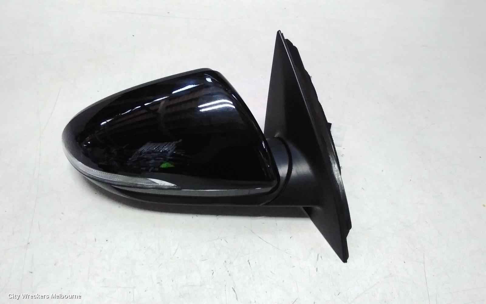 HYUNDAI I30 RIGHT DOOR MIRROR, PD, HATCH (S. KOREA VIN KMHH), POWER FOLD, W/ INDICATOR, NON BLIND SPOT TYPE, 03/2017 ONWARDS - Image 3