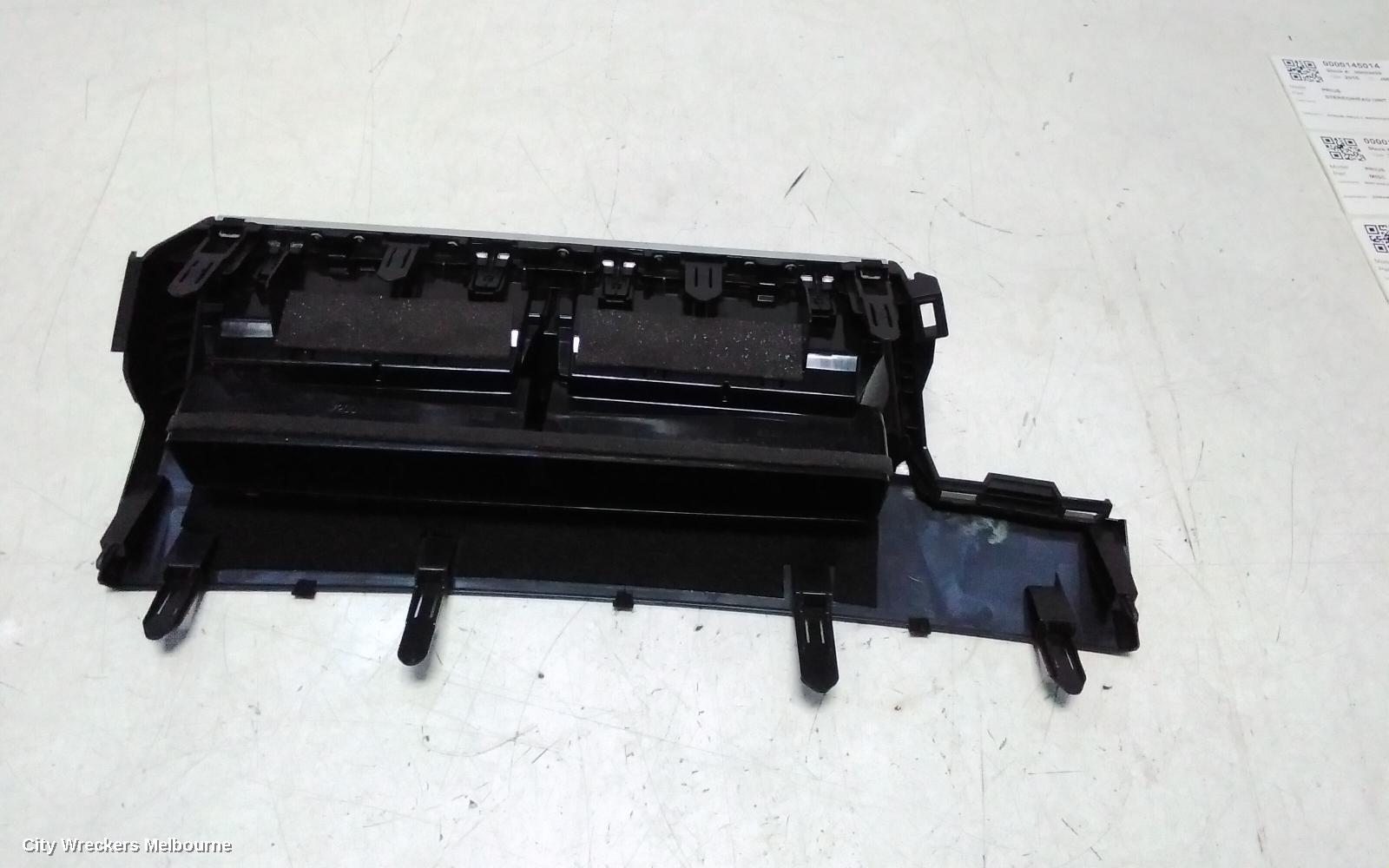 TOYOTA PRIUS, ZVW40R, PRIUS V, 05/2012 - 11/2022, CENTER AIRVENT: 145008 - Image 3