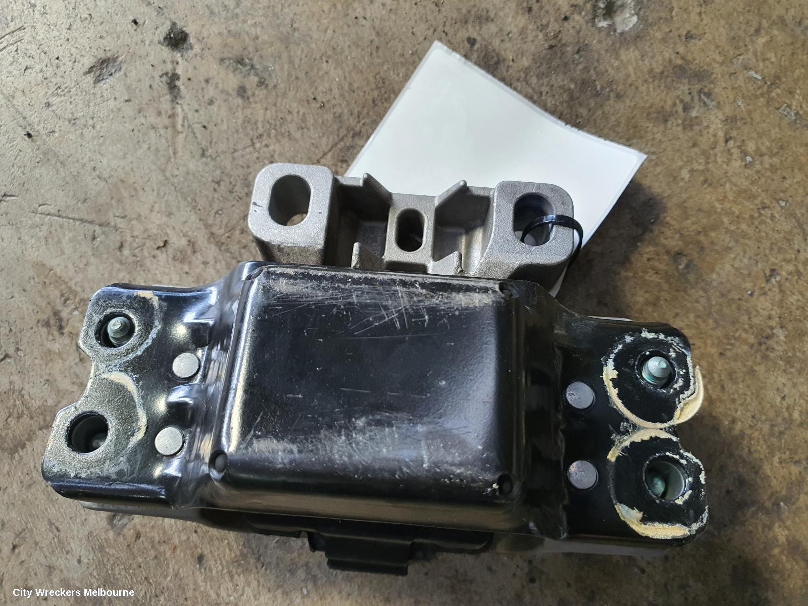 VOLKSWAGEN GOLF MOUNT, GEN 5 06/2004 - 02/2009 - Image 3