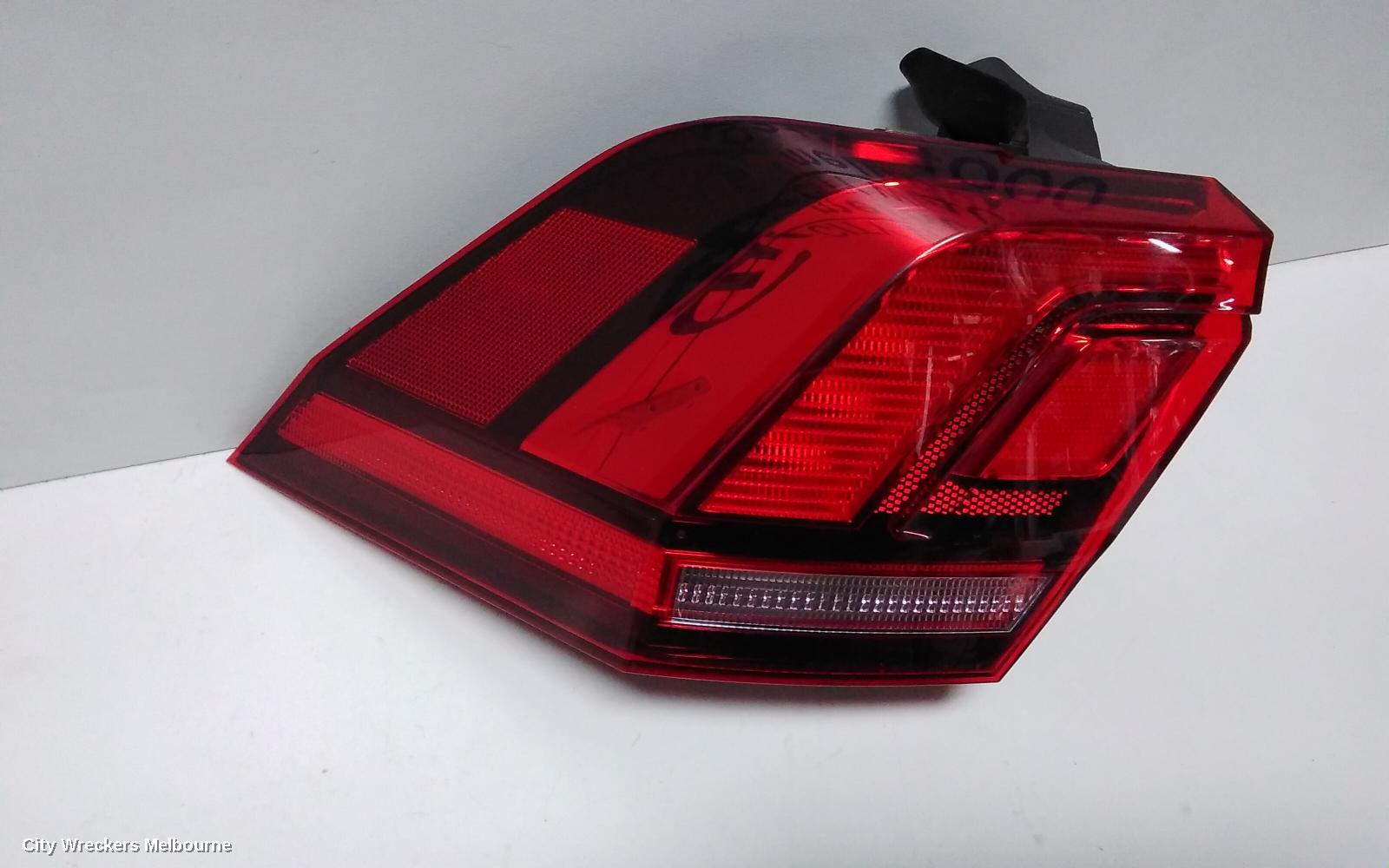 VOLKSWAGEN TIGUAN LEFT TAILLIGHT, IN BODY, LED TYPE, NON DYNAMIC INDICATORS (8SK), 5NA, 06/2016 ONWARDS - Image 3