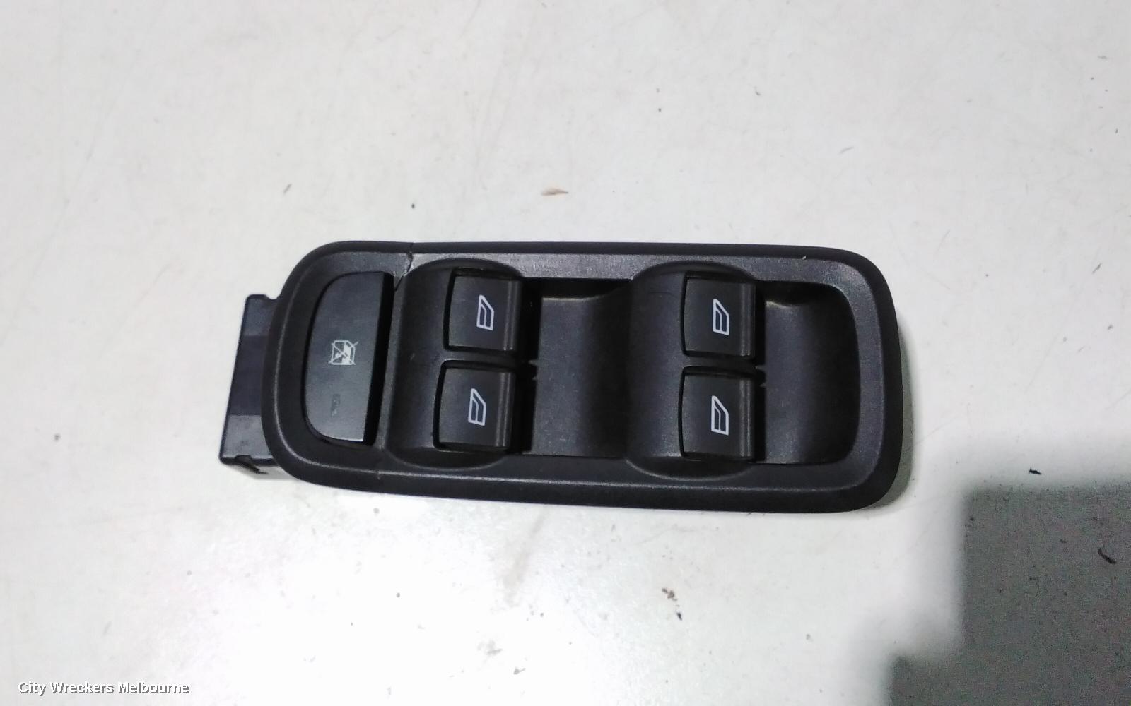 FORD TERRITORY PWR DR WIND SWITCH, RH FRONT (MASTER SWITCH), SZ MKII, 10/2014 - 12/2016 - Image 1