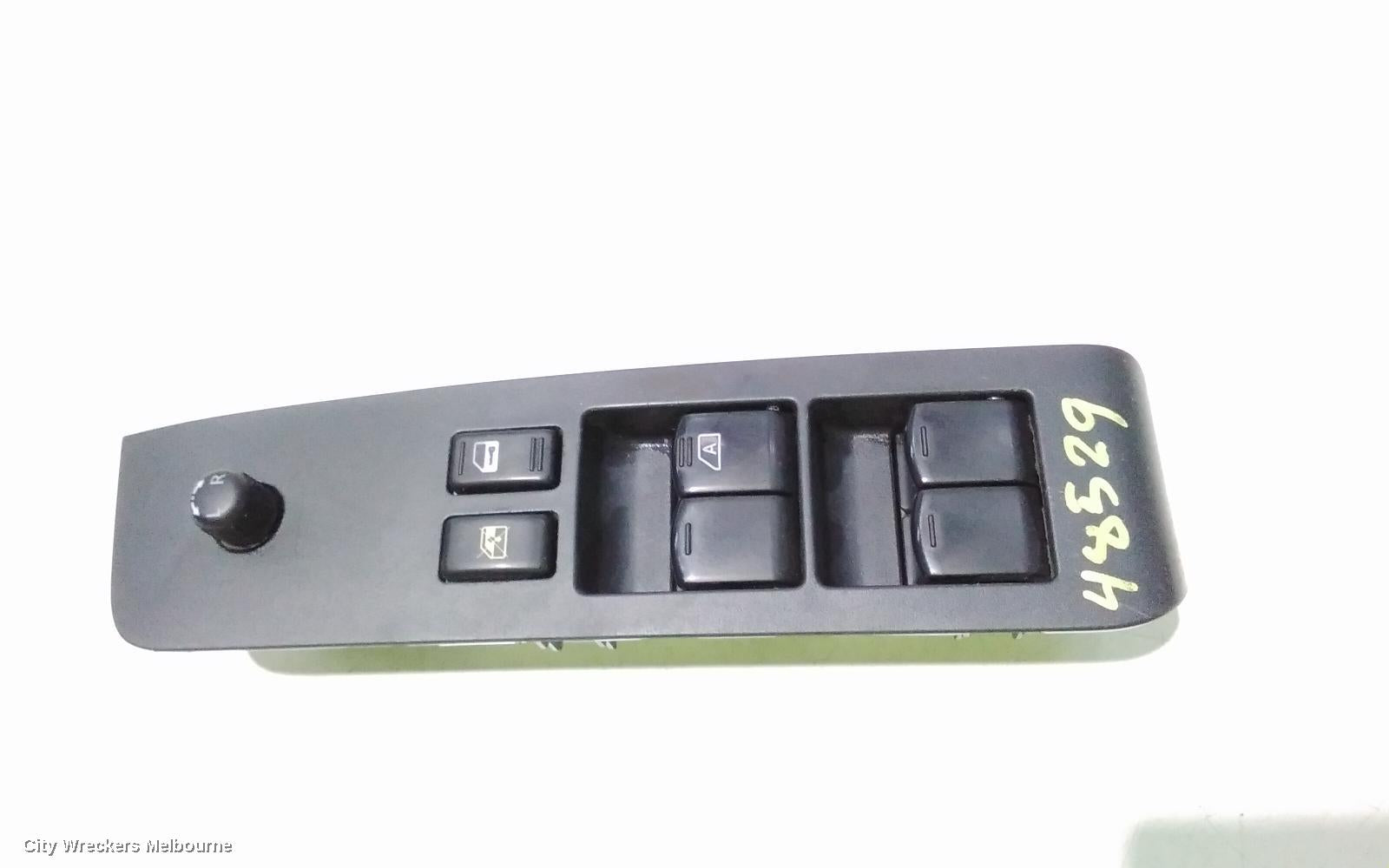 NISSAN XTRAIL PWR DR WIND SWITCH, RH FRONT (MASTER SWITCH), T31, 09/2007 - 12/2013 - Image 2