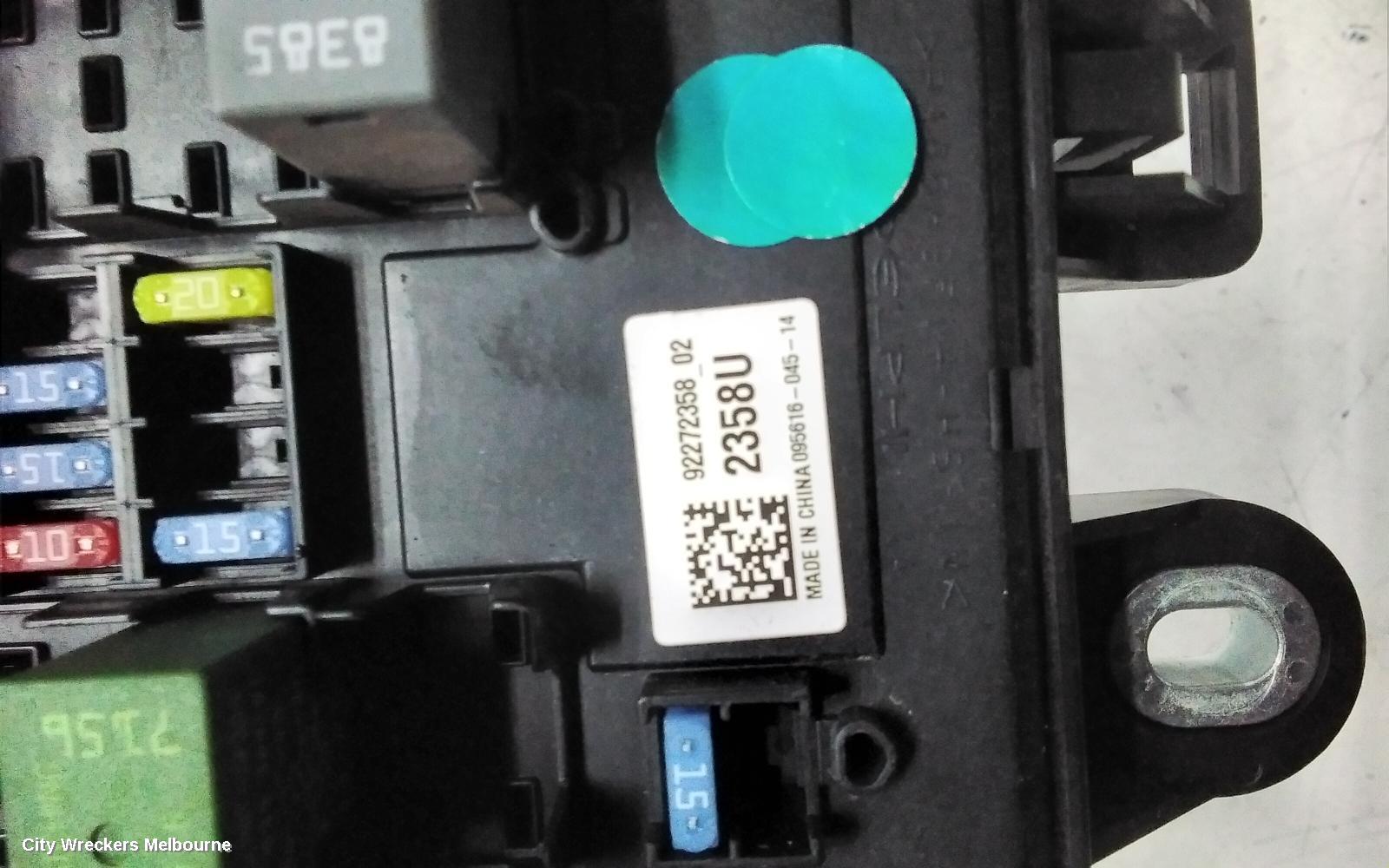 HOLDEN COMMODORE FUSE BOX, ENGINE BAY, VF, 05/2013 - 12/2017 - Image 3