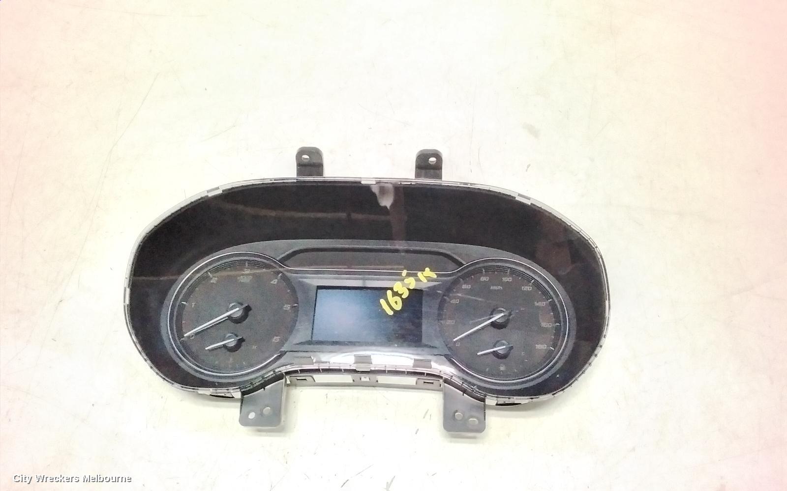 LDV DELIVER 9 INSTRUMENT CLUSTER, DISPLAY CLUSTER, AUTO T/M, 07/2020 ONWARDS - Image 1