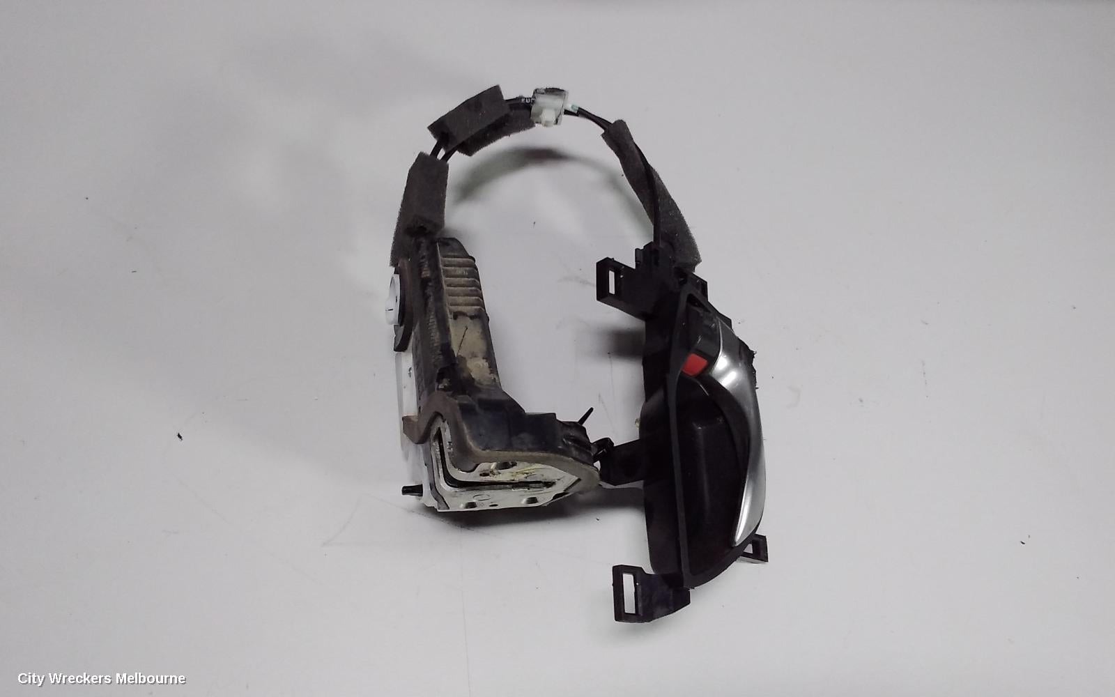 HONDA CRV DOOR/BOOT/GATE LOCK, RIGHT REAR DOOR LOCK, RW, 05/2017 ONWARDS - Image 2