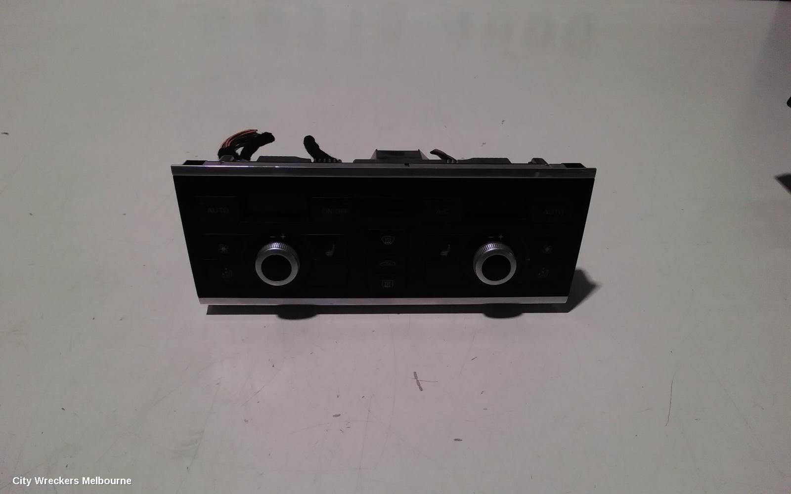 AUDI Q7 HEATER/AC CONTROLS, A/C BUTTON, W/ SEAT WARMER, 09/2006 - 08/2015 - Image 3