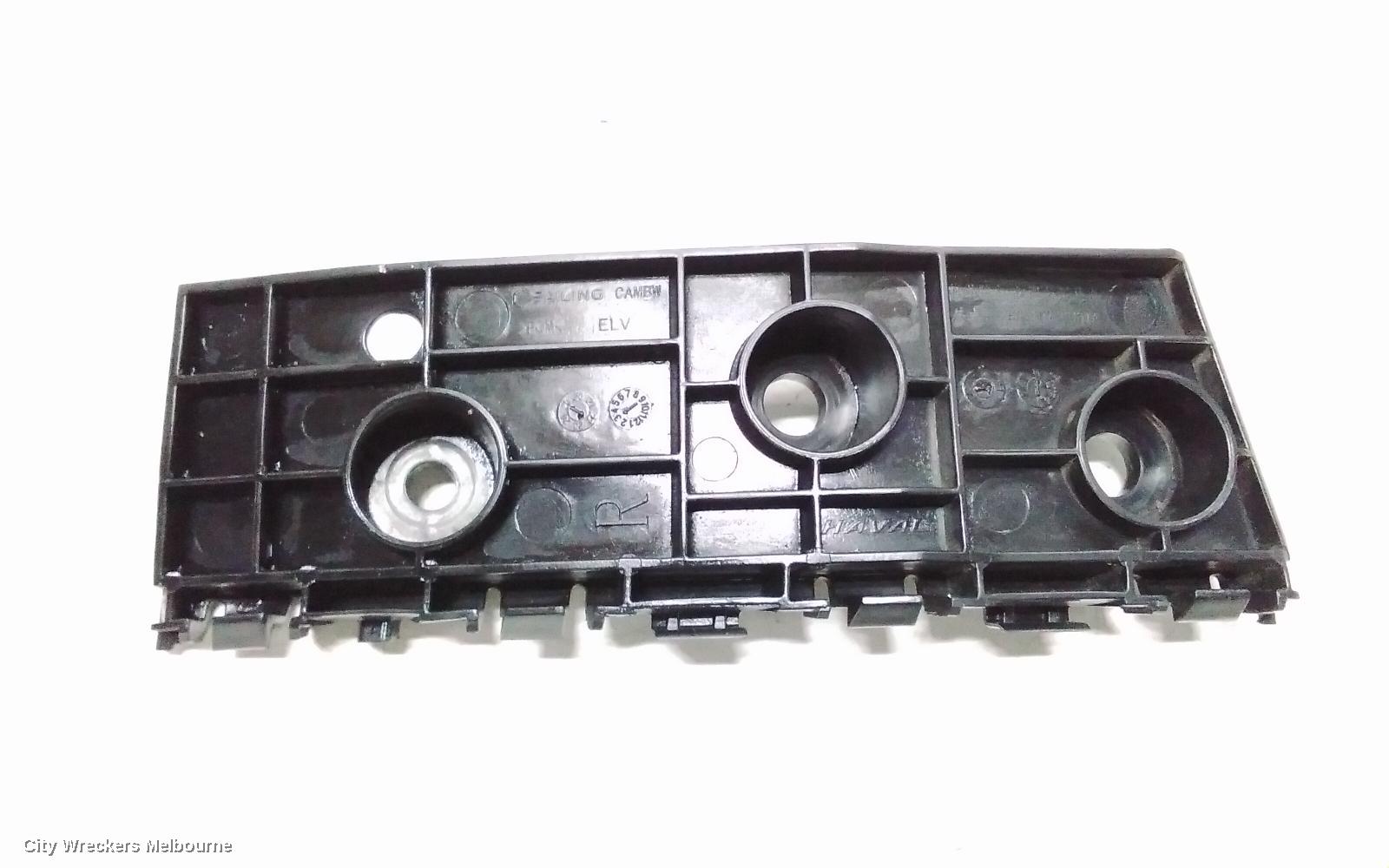 HAVAL H6, B01/B03, 02/2021 ONWARDS, RHF BAR BRAKET: 118760 - Image 1